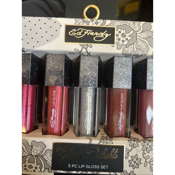 Ed Hardy Glossy Delights 5-piece lip gloss set Of 5 Skater Emo Goth Assorted New - Picture 3 of 7